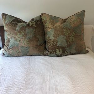 Hand Embroidered Euro Shams (24x24)
